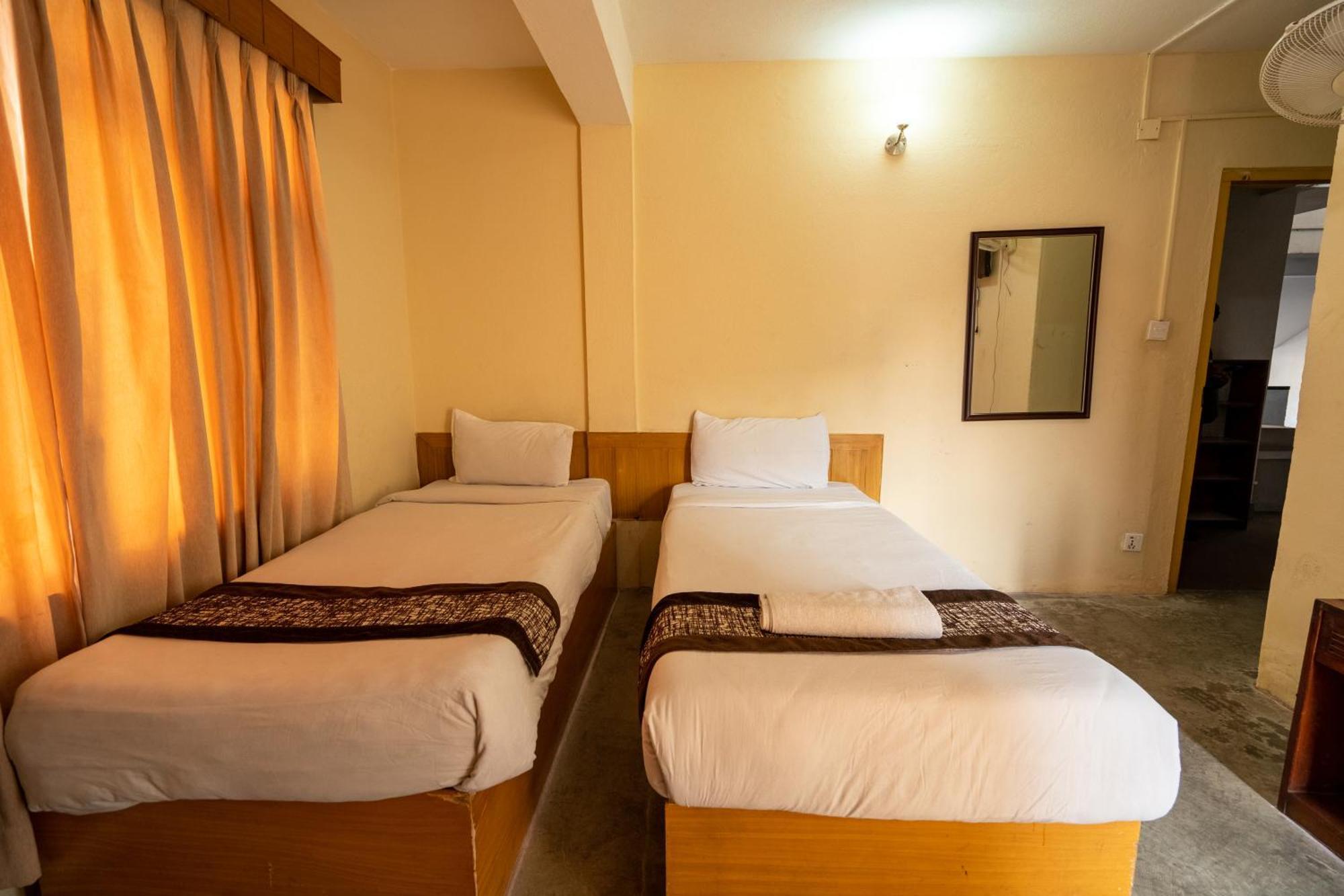 Hotel Nana Katmandou Extérieur photo